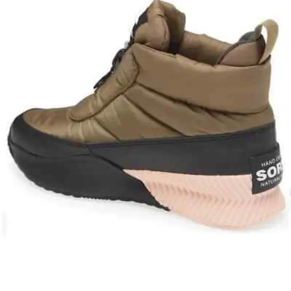 SOREL Out N About Puffy Zip Boots Booties Khaki 9 NWT - Picture 2 of 11